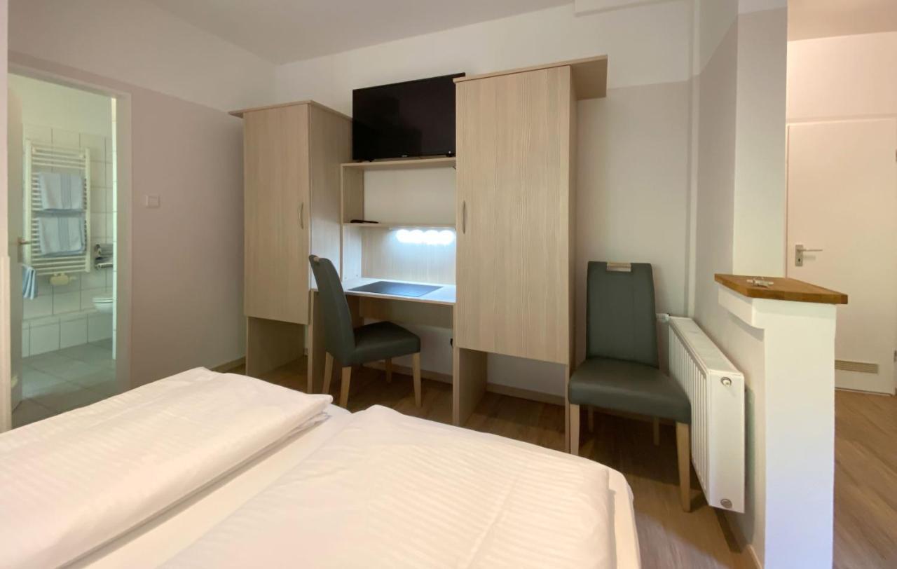 Also-Hotel An Der Hardt ヴッパータール 部屋 写真